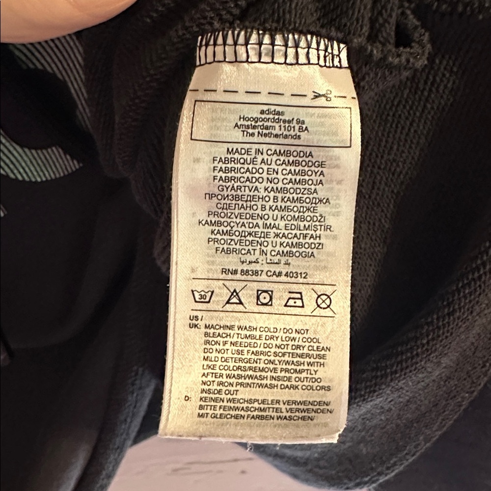 Adidas Holiday Graphic Cropped Hoodie Black - Picture 8 of 12